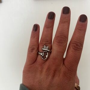 Avon Sterling silver vintage skeleton key ring